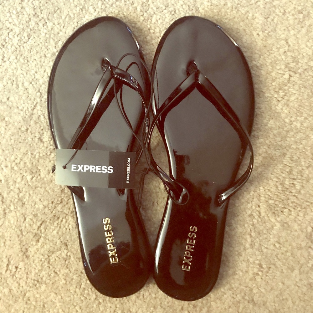 NWT Express Shiny Black Flip Flop Sandals